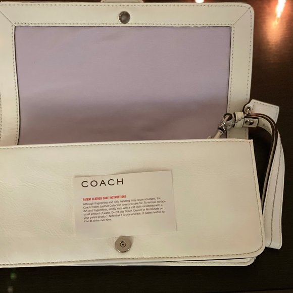 White Coach Clutch - Picture 4 of 4